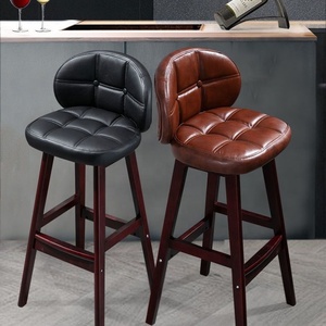 Tabouret de bar capitonné en cuir PU, dossier en bois massif, assise rembourrée courbée, repose-pieds rétro pour salle à manger, îlot de cuisine, <span class=keywords><strong>barhocker</strong></span> - Product Image 2