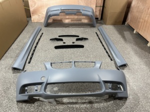 Accesorios de coche XLstyling, parachoques de kit de carrocería Exterior para <span class=keywords><strong>BMW</strong></span> <span class=keywords><strong>Serie</strong></span> <span class=keywords><strong>3</strong></span> E90 Pre 05-08 a modelo M3 - Product Image 2