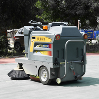 Balayeuse électrique autoportée 1300 mm, certification CE, vente directe usine, machine de balayage industrielle personnalisable