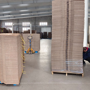 Boîtes d'emballage en <span class=keywords><strong>carton</strong></span> ondulé en gros, boîtes <span class=keywords><strong>de</strong></span> déménagement et d'expédition, cartons ondulés avec logo - Product Image 5