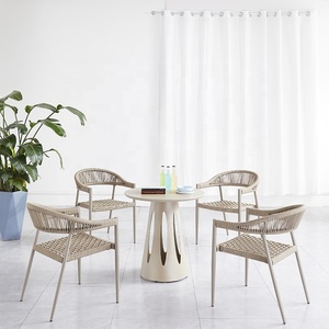 nco di lusso portico <span class=keywords><strong>tavolo</strong></span> 4 <span class=keywords><strong>sedie</strong></span> mobili per la casa all'aperto Patio Cafe 5 pezzi corda <span class=keywords><strong>in</strong></span> alluminio <span class=keywords><strong>set</strong></span> <span class=keywords><strong>da</strong></span> pranzo <span class=keywords><strong>in</strong></span> vendita - Product Image 6