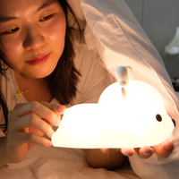 Veilleuse de chevet pour enfants, mignonne, portable, rechargeable, LED à 7 couleurs changeantes, en silicone, en forme de cerf, petite, mini, cadeau