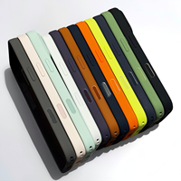 Casing ponsel silikon cair asli untuk iPhone 18 17 Pro Max dengan tombol kamera untuk casing anti-jatuh magnetik 17Pro