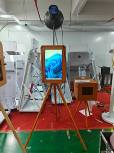 कैमरा और प्रिंटर के साथ पोर्टेबल डबल-पक्षीय लकड़ी के फोटो बूथ, सतह प्रो के लिए उपयुक्त - Product Image 5