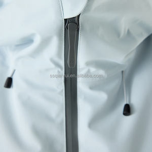 定制男士保暖登山夹克 - 防水滑雪风衣，带兜帽，适合滑雪板和冬季运动户外硬壳夹克 - Product Image 4