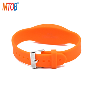 Bracelets <span class=keywords><strong>MIFARE</strong></span> S70 4K programmables de style réglable <span class=keywords><strong>Bracelet</strong></span> <span class=keywords><strong>RFID</strong></span> en silicone - Product Image 4