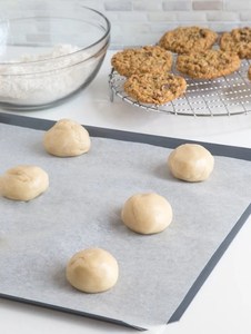 Papier sulfurisé double face et tapis de cuisson pour biscuits et gâteaux, et emballage alimentaire en silicone pour ustensiles de cuisson de sandwichs - Product Image 6