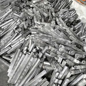 Charbon de sciure de bois sans odeur Qualité supérieure Longue durée de combustion Cendres blanches Produits vietnamiens de haute qualité Fabriqué au VN - Product Image 2