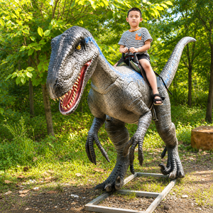 Dinosaurio Raptor de 4 Metros para Montar, Equipo Realista para Centros Comerciales y Parques de Aventuras, Juguete de Plástico para Interiores/Exteriores - Product Image 3