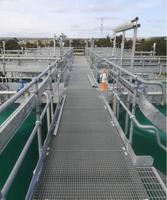 Rampe d'escalier industrielle extérieure en acier galvanisé pour plateforme