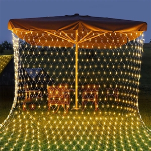 Guirlande lumineuse LED 64 ampoules blanc chaud, en maille filet, étanche IP65, en PVC, pour extérieur, jardin, arbustes, taille personnalisée, décoration de Noël et de fêtes - Product Image 1