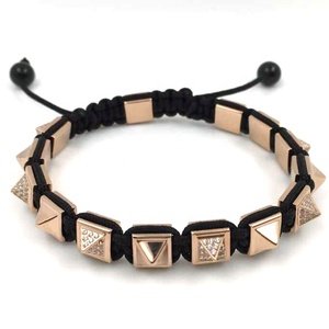 Pyramide de pierre naturelle incrustée de perles de pierre cz <span class=keywords><strong>bracelet</strong></span> motif hommes <span class=keywords><strong>bracelet</strong></span> en <span class=keywords><strong>macramé</strong></span> pour homme - Product Image 1