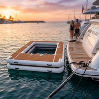 Plateforme flottante portable et pliable à fixation latérale pour yacht, avec filet interne pour la baignade en mer