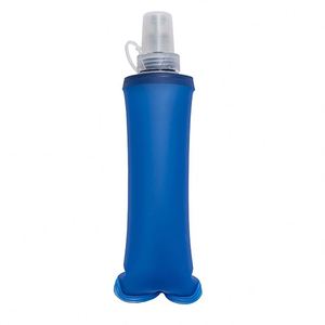 Bouteille d'eau pliable en TPU personnalisée pour boissons, idéale pour l'extérieur - Product Image 1