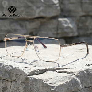Vente en gros de montures de lunettes optiques classiques carrées en métal pour hommes, montures de lunettes en métal inoxydable, lunettes optiques anti-lumière bleue - Product Image 2