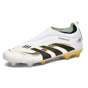 Chaussures de football pour hommes, rose, tige synthétique, semelle extérieure en caoutchouc, semelle intermédiaire en EVA, doublure en simili cuir, coupe basse, Tenshi AG - Product Image 4