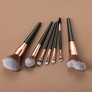 Juego de Brochas de Maquillaje Sintético de Marca Privada, Brochas Cosméticas para Rostro y Ojos con Logotipo Personalizado - Product Image 2