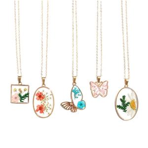 Bohemian kalung bunga aster mawar wanita, Kalung kupu-kupu bunga cetak kering Resin Vintage - Product Image 6