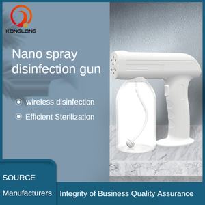 Pulvérisateur Nano à Brume USB en Matière ABS+PP+PC Blanc avec Pistolet de Pulvérisation Automatique pour Voiture et Usage Domestique - Product Image 5