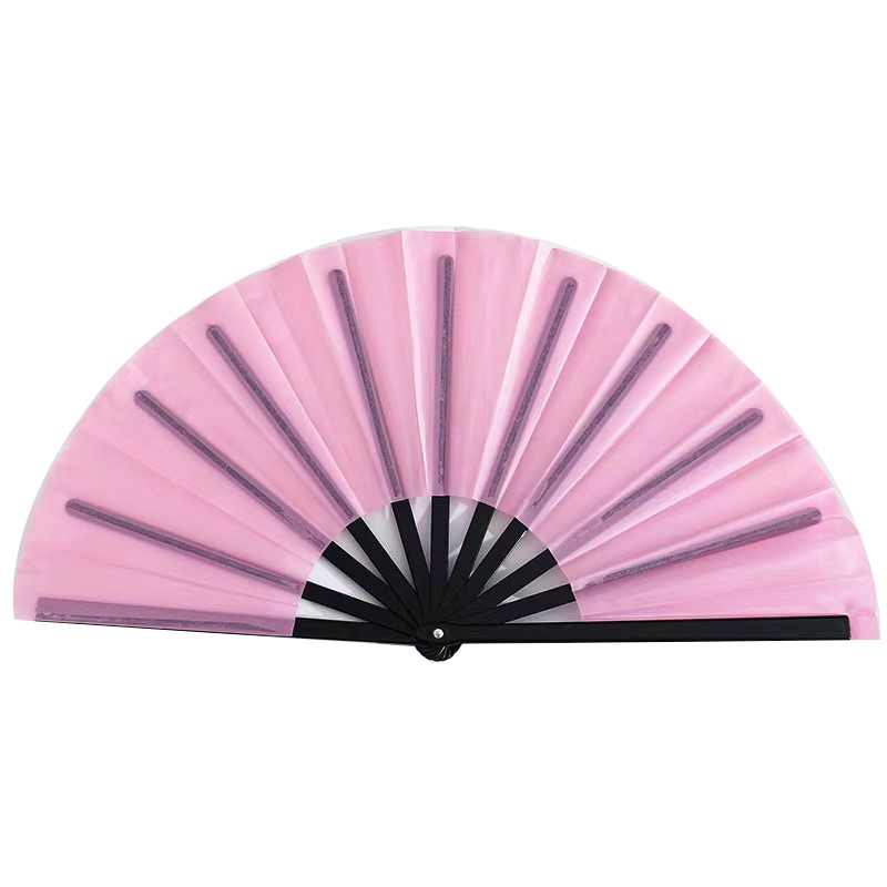 สีชมพูพร้อมด้ามจับสีดำ