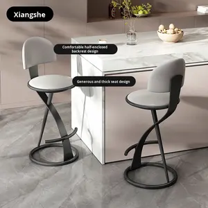 Chaise de Bar Îlot Luxueuse et Moderne Haut de Gamme, Tabouret Haut Designer Simple pour Maison, Dossier en Métal Acier, pour Utilisation en Extérieur, Hôtel ou Cuisine - Product Image 3