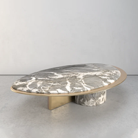 Table basse en marbre de forme elliptique libre, combinaison de cylindre en marbre et base en support doré, mobilier de salon de luxe de designer