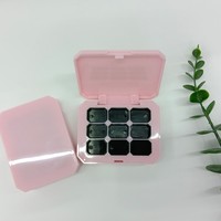 Boîte cosmétique en plastique vide carrée de luxe Palette de fards à paupières 9 couleurs Boîte à poudre compacte Emballage par aspiration Logo personnalisé