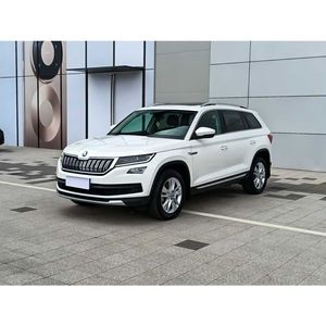 Skoda <span class=keywords><strong>Kodiaq</strong></span> 2018 d'occasion, SUV essence automatique, SUV urbain, traction avant, blanc, conduite à gauche, en stock chez le concessionnaire - Product Image 1