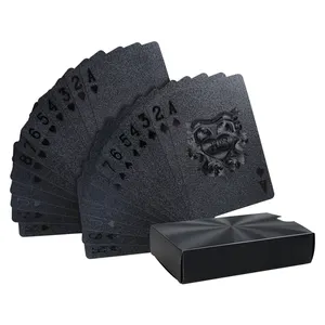 कस्टम कलर ब्लैक गोल्ड प्लेइंग कार्ड गेम कार्ड ग्रुप वॉटरप्रूफ पोकर मैजिक बोर्ड गेम होलसेल प्लेइंग कार्ड