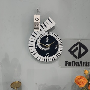 นาฬิกาแขวนผนังตกแต่งคุณภาพสูง ขนาด 22x30 ซม. ดีไซน์เงียบสงบ ลายโน้ตดนตรี รูปทรงคีย์เปียโน ของตกแต่งบ้าน พร้อมบริการดรอปชิปปิ้ง DDP - Product Image 6