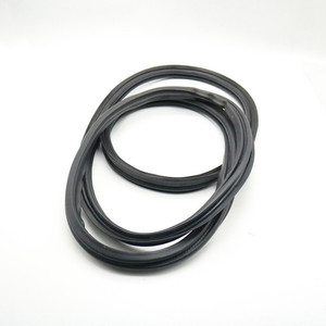 ยางขอบประตูท้ายรถยนต์ Cafoucs รุ่น 74440-SAG-H00 สำหรับเปลี่ยนยางซีลท้ายรถยนต์ฮอนด้า แจ๊ส ฟิต - Product Image 2