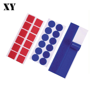 نقاط لاصقة سوداء وبيضاء من نوع الخطاف والحلقة ذاتية اللصق - Product Image 6