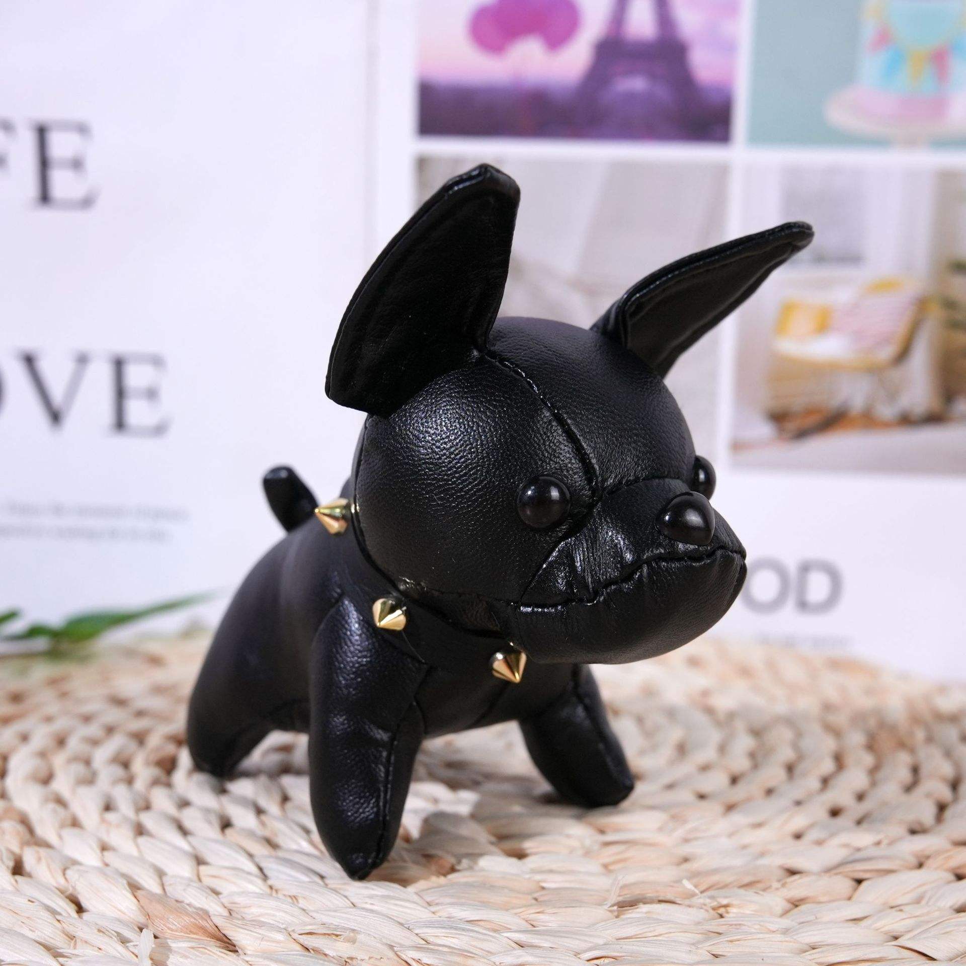 1.พร้อมพวงกุญแจ