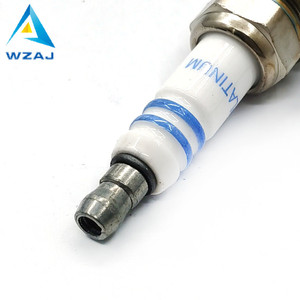 Bougie d'allumage WZAJ 0242236562 FGR7DQP Platinum Flare pour voitures à essence - Product Image 4