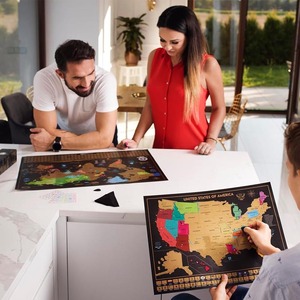 Deux cartes à <span class=keywords><strong>gratter</strong></span> : <span class=keywords><strong>Carte</strong></span> <span class=keywords><strong>du</strong></span> <span class=keywords><strong>monde</strong></span> 17x24 pouces + <span class=keywords><strong>Carte</strong></span> des États-Unis - Affiches de voyage de luxe - Pays colorés, États américains et drapeaux - Product Image 5