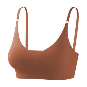 Soutien-gorge de sport confortable et sexy pour femmes, en nylon tricoté sans couture, avec bretelles froncées et design respirant, sans armatures - Product Image 2