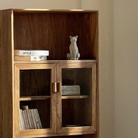Meuble Wabi Sabi, bibliothèque en verre à plusieurs grilles, salon, armoire en bois massif moderne de haute qualité avec porte à battants, personnalisable