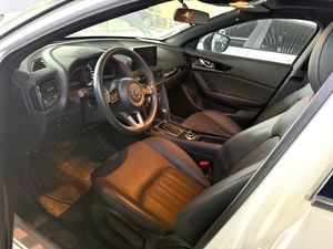 <span class=keywords><strong>Mazda</strong></span> CX-4 <span class=keywords><strong>2022</strong></span>, 2.0L Turbo, SUV Blanco, Transmisión Automática, 24000 km, Cuero Oscuro, R18, Volante a la Izquierda, Dos Tonos, Panorámico - Product Image 3