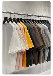 Camiseta de Algodón de Alta Calidad con Sensación Fresca, Estampado Gráfico Personalizado, Estilo Urbano, Corte Holgado, Cuello Redondo, Camiseta Corta - Product Image 4