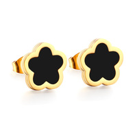Alta calidad 18K chapado en oro de acero inoxidable flor de la suerte en forma de trébol de cinco hojas collar pulsera pendiente conjunto para mujer