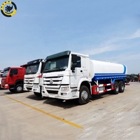Nouveau prix bas Sinotruk Howo 336hp 6x4 Camion-citerne à eau 22000 litres 15-25cbm Alimenté au diesel