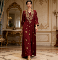Robe Jalabiya de luxe du Moyen-Orient, ornée de perles dorées, avec manches 3/4 et col en U, style kaftan modeste pour les occasions de fête de l'Aïd