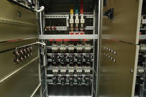 टिआनशुन टी टी-40 400v पूर्ण सेट स्मार्ट पावर वितरण उपकरण कम वोल्टेज स्विचगियर कैपेसिटर बैंक औद्योगिक - Product Image 4