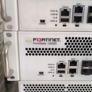 Fortinet FortiGate 1000D 1200D NGFW pour centre de données 100 Gbit/s Carrier - Product Image 4