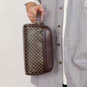 Bolso de Negocios Personalizado de Cuero PU, Bolso de Mano de Lujo, Bolso de Muñeca Impermeable y Resistente al Desgaste con Diseño Geométrico, Bolso Clutch para Hombre - Product Image 3