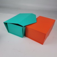 Boîte cadeau magnétique pliable en carton rigide blanc avec couvercle magnétique, Logo personnalisé quantité minimale de commande