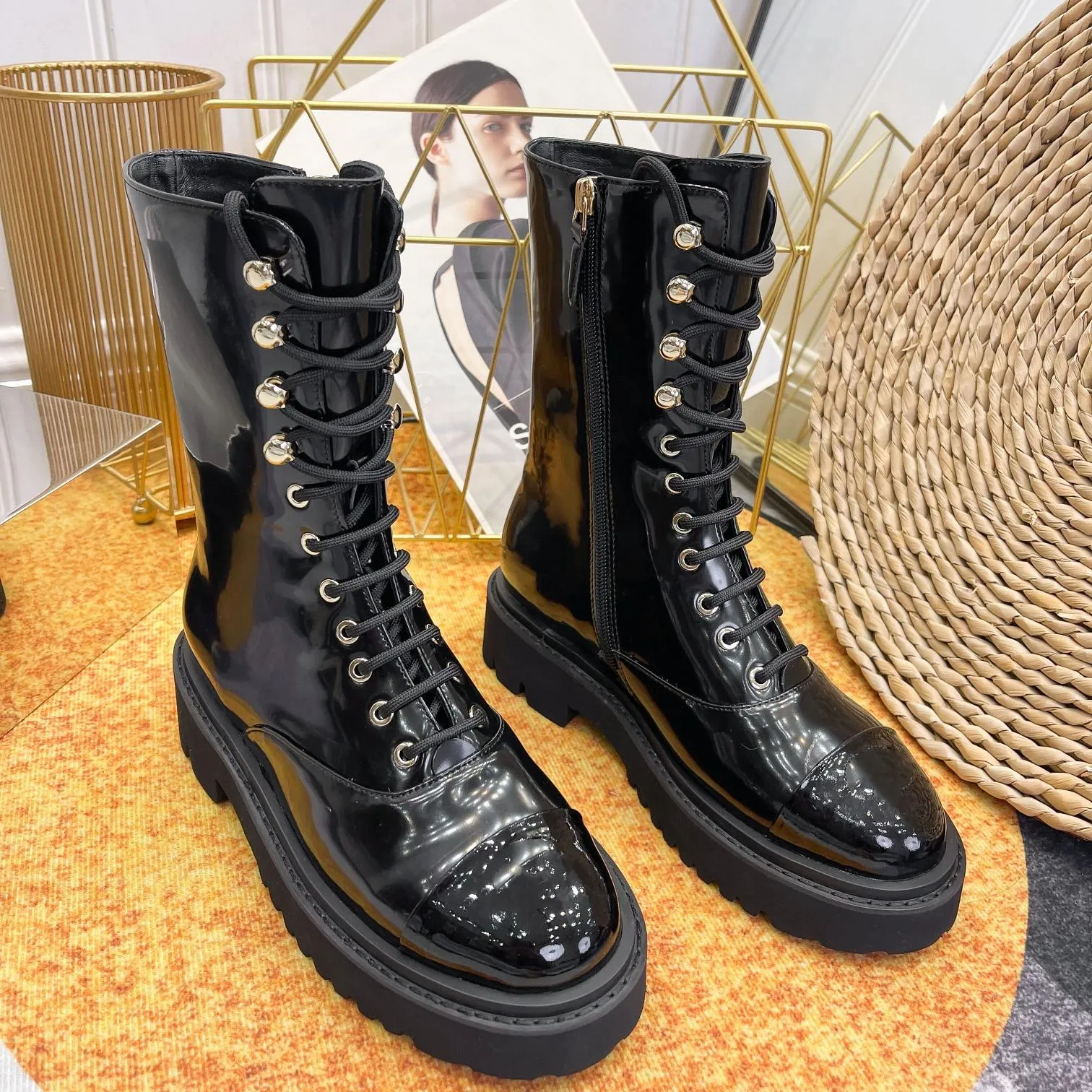 Botas altas de piel auténtica con plataforma de lujo para mujer, zapatos de diseñador de marcas famosas, invierno, 2022