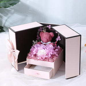 Caja de Joyería con Rosas Preservadas para Siempre Moss Bear, Regalos de Navidad y San Valentín, Caja para Anillo y Collar con Rosa Eterna - Product Image 4