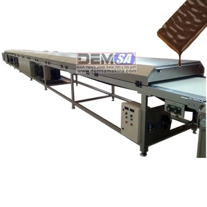 Máquina Profesional de Recubrimiento y Enrobo de Chocolate con Túnel de Enfriamiento, Nuevo Modelo de Alta Calidad, Fabricada en Karaman, Automática para Chocolate Crudo con Leche - Product Image 2