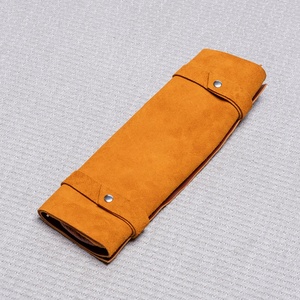 กระดานหมากรุกหนังพับได้แบบพกพา กระดานแบ็คแกมมอนแบบม้วนได้สำหรับการเดินทางระหว่างประเทศ เกมเพื่อการศึกษาและพักผ่อนสไตล์เรโทร - Product Image 4